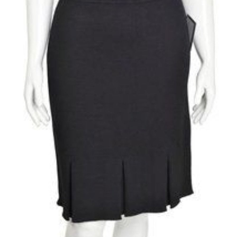 St John Knit -  'Santana' Box Pleat Skirt